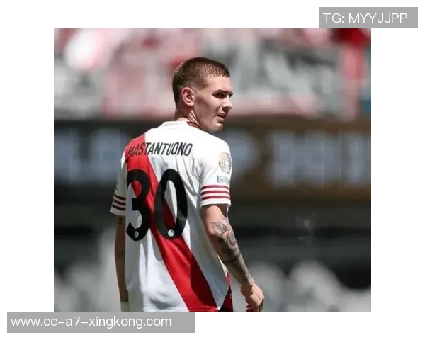 迪马利亚赞马斯坦托诺天赋超群并对其出色表现表示欣喜