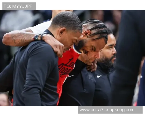 小琼斯再次因伤缺阵六周上次因绿军缺席17场比赛的回顾